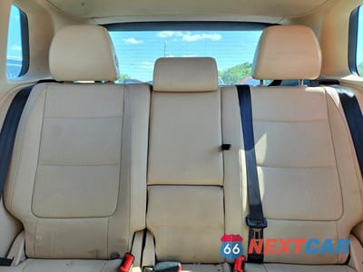 Zdjęcie 10 z 13 samochodu: 2013 VOLKSWAGEN TIGUAN S VIN:WVGAV3AX1DW067496 - miniatura