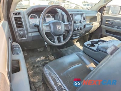Zdjęcie 8 z 11 samochodu: 2013 RAM 1500 ST VIN:3C6JR6DG8DG515115 - miniatura