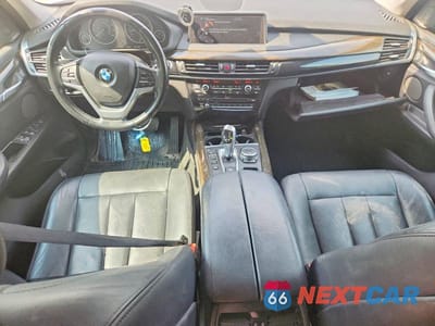 Zdjęcie 8 z 14 samochodu: 2016 BMW X5 XDRIVE35I VIN:5UXKR0C57G0U10745 - miniatura