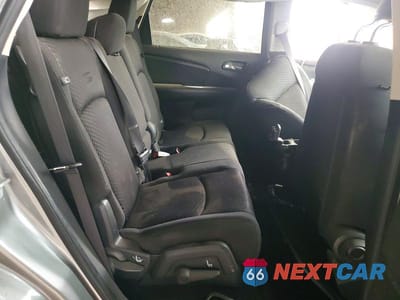 Zdjęcie 11 z 12 samochodu: 2017 DODGE JOURNEY CROSSROAD VIN:3C4PDCGG6HT613486 - miniatura