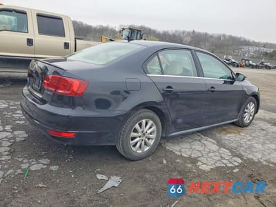 Trzecie zdjęcie samochodu z tyłu: 2013 VOLKSWAGEN JETTA HYBRID VIN:3VW637AJ9DM284990 - miniatura
