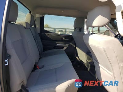 Zdjęcie 10 z 12 samochodu: 2022 TOYOTA TUNDRA SR5 VIN:5TFLA5DB0NX025305 - miniatura