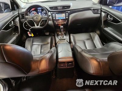 Zdjęcie 8 z 13 samochodu: 2017 NISSAN ROGUE SPORT SL VIN:JN1BJ1CR8HW114135 - miniatura