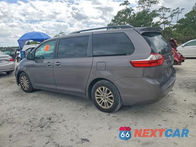 Drugie zdjęcie samochodu z przodu: 2017 TOYOTA SIENNA XLE 8-PASSENGER VIN:5TDYZ3DC3HS812741 - miniatura