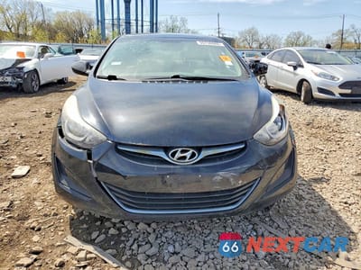Piąte zdjęcie samochodu w środku: 2015 HYUNDAI ELANTRA SE VIN:KMHDH4AE3FU310104 - miniatura