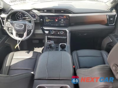 Zdjęcie 8 z 12 samochodu: 2024 GMC SIERRA K1500 DENALI VIN:3GTUUGED3RG447442 - miniatura