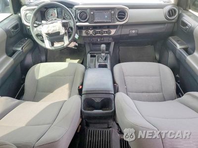 Zdjęcie 8 z 11 samochodu: 2018 TOYOTA TACOMA SR5 V6 VIN:3TMCZ5AN8JM126857 - miniatura