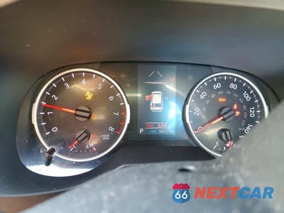 Zdjęcie 9 z 12 samochodu: 2020 TOYOTA RAV4 LE VIN:2T3F1RFV6LW112414 - miniatura