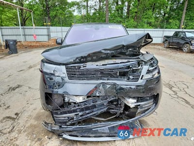 Piąte zdjęcie samochodu w środku: 2023 LAND ROVER RANGE ROVER SE VIN:SALKP9E72PA030676 - miniatura