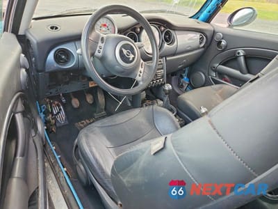 Zdjęcie 8 z 12 samochodu: 2003 MINI COOPER S VIN:WMWRE33413TD58641 - miniatura