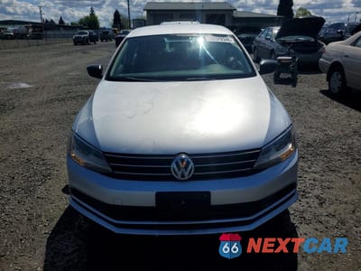 Piąte zdjęcie samochodu w środku: 2015 VOLKSWAGEN JETTA SE VIN:3VWD17AJ5FM283027 - miniatura