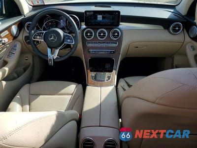 Zdjęcie 8 z 13 samochodu: 2020 MERCEDES-BENZ GLC 300 4MATIC VIN:WDC0G8EB0LF704067 - miniatura
