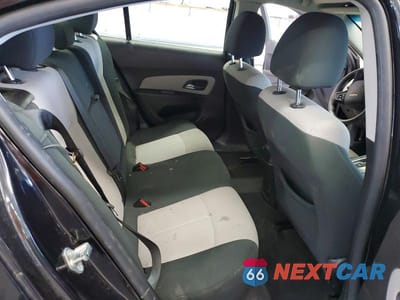 Zdjęcie 10 z 13 samochodu: 2011 CHEVROLET CRUZE LS VIN:1G1PC5SH8B7308347 - miniatura