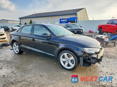 Czwarte zdjęcie samochodu z boku: 2017 AUDI A3 PREMIUM VIN:WAUAUHFF5H1034022 - miniatura