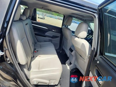 Zdjęcie 11 z 13 samochodu: 2018 TOYOTA HIGHLANDER XLE VIN:5TDJZRFH5JS552264 - miniatura