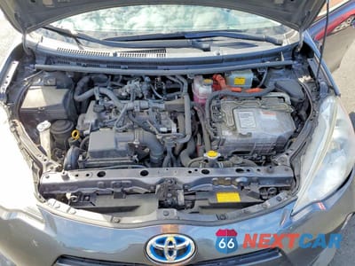 Zdjęcie 11 z 12 samochodu: 2013 TOYOTA PRIUS C THREE VIN:JTDKDTB30D1034428 - miniatura