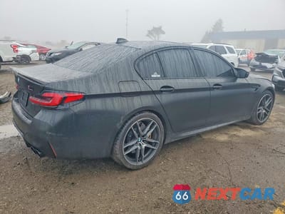 Trzecie zdjęcie samochodu z tyłu: 2022 BMW M5 VIN:WBS83CH01NCK13747 - miniatura