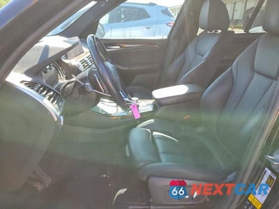 Zdjęcie 7 z 13 samochodu: 2019 BMW X3 VIN:5UXTR9C52KLD90780 - miniatura
