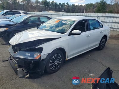 2013 VOLKSWAGEN PASSAT S 1VWAP7A38DC080554 - główne zdjęcie licytacji z USA - miniatura