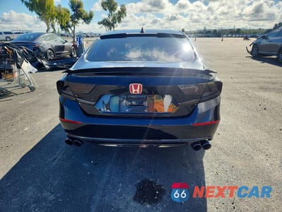 Zdjęcie 6 z 12 samochodu: 2018 HONDA ACCORD SPORT VIN:1HGCV1F38JA183327 - miniatura