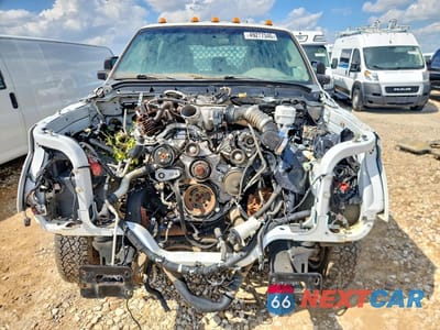 Piąte zdjęcie samochodu w środku: 2015 FORD F350 SUPER DUTY FLATBED TRUCK VIN:1FD8W3HT5FEB54132 - miniatura