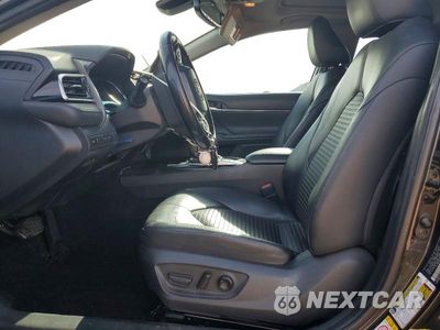Zdjęcie 7 z 12 samochodu: 2018 TOYOTA CAMRY SE VIN:4T1B11HK5JU571166 - miniatura