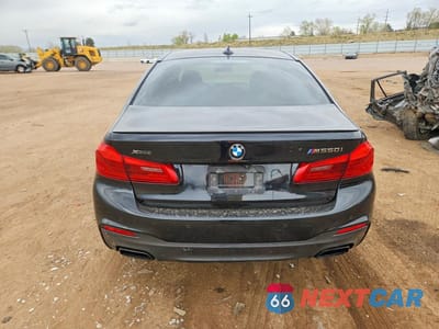 Zdjęcie 6 z 12 samochodu: 2018 BMW M550XI VIN:WBAJB9C50JB049454 - miniatura
