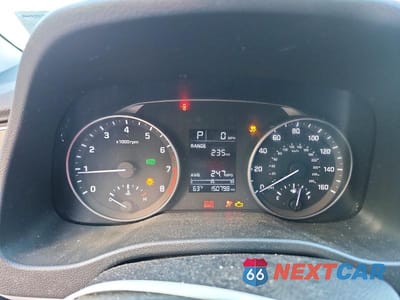 Zdjęcie 9 z 12 samochodu: 2017 HYUNDAI ELANTRA SE VIN:5NPD84LFXHH064031 - miniatura