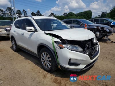Czwarte zdjęcie samochodu z boku: 2020 NISSAN ROGUE SV VIN:JN8AT2MTXLW010469 - miniatura