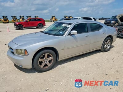 2010 DODGE CHARGER SXT 2B3CA3CV2AH178252 - główne zdjęcie licytacji z USA - miniatura