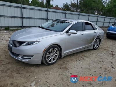 2015 LINCOLN MKZ 3LN6L2J93FR620016 - główne zdjęcie licytacji z USA - miniatura