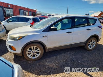 2018 FORD ESCAPE S 1FMCU0F73JUB14540 - główne zdjęcie licytacji z USA - miniatura