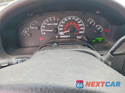 Zdjęcie 9 z 12 samochodu: 2002 FORD EXPLORER XLT VIN:1FMZU73E62ZC09166 - miniatura