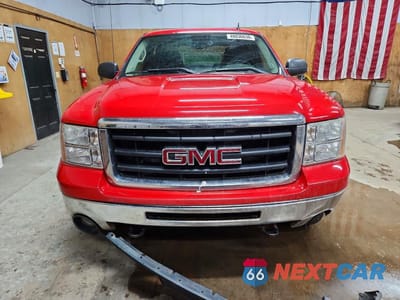Piąte zdjęcie samochodu w środku: 2010 GMC SIERRA K1500 SLE VIN:3GTRKVE36AG238532 - miniatura
