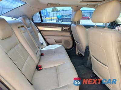 Zdjęcie 10 z 13 samochodu: 2008 LINCOLN MKZ VIN:3LNHM26T78R662296 - miniatura