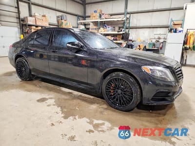 Czwarte zdjęcie samochodu z boku: 2016 MERCEDES-BENZ S 550 4MATIC VIN:WDDUF8FB1GA236609 - miniatura