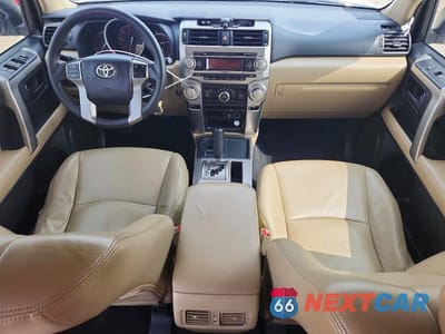 Zdjęcie 8 z 13 samochodu: 2012 TOYOTA 4RUNNER SR5 VIN:JTEZU5JR5C5035870 - miniatura