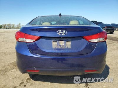 Zdjęcie 6 z 12 samochodu: 2013 HYUNDAI ELANTRA LIMITED VIN:5NPDH4AE1DH294836 - miniatura