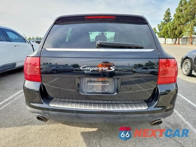 Zdjęcie 6 z 13 samochodu: 2005 PORSCHE CAYENNE S VIN:WP1AB29P55LA65182 - miniatura