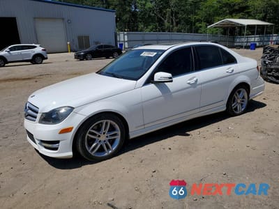 2013 MERCEDES-BENZ C 300 4MATIC WDDGF8AB4DR295431 - główne zdjęcie licytacji z USA - miniatura
