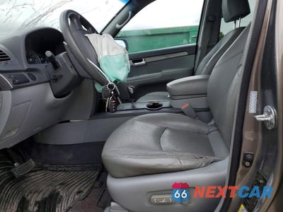 Zdjęcie 7 z 14 samochodu: 2009 KIA BORREGO LX VIN:KNDJJ741195026359 - miniatura