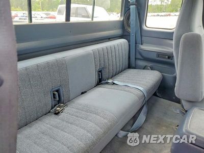 Zdjęcie 10 z 12 samochodu: 1992 FORD F150 VIN:1FTEX15N5NKB61564 - miniatura