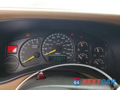 Zdjęcie 9 z 13 samochodu: 2000 CHEVROLET SUBURBAN C1500 VIN:3GNEC16T0YG145395 - miniatura
