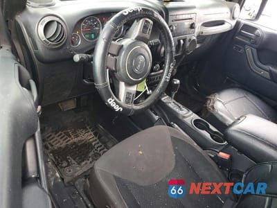 Zdjęcie 8 z 13 samochodu: 2017 JEEP WRANGLER SPORT VIN:1C4AJWAG5HL598810 - miniatura