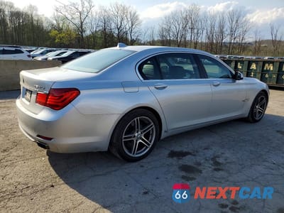 Trzecie zdjęcie samochodu z tyłu: 2012 BMW 750 LXI VIN:WBAKC8C55CC434999 - miniatura