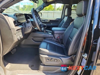 Zdjęcie 7 z 13 samochodu: 2025 CHEVROLET SUBURBAN K1500 PREMIER VIN:1GNS6FRDXSR275851 - miniatura