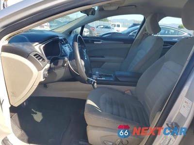 Zdjęcie 7 z 12 samochodu: 2017 FORD FUSION SE HYBRID VIN:3FA6P0LU1HR266116 - miniatura