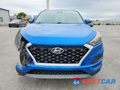 Piąte zdjęcie samochodu w środku: 2019 HYUNDAI TUCSON SEL VIN:KM8J33AL7KU995552 - miniatura