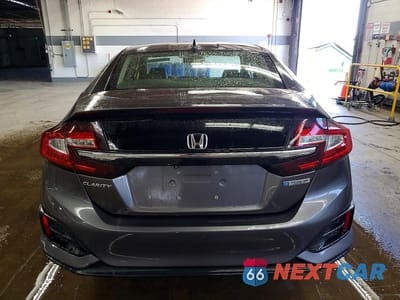 Zdjęcie 6 z 12 samochodu: 2019 HONDA CLARITY VIN:JHMZC5F15KC002001 - miniatura