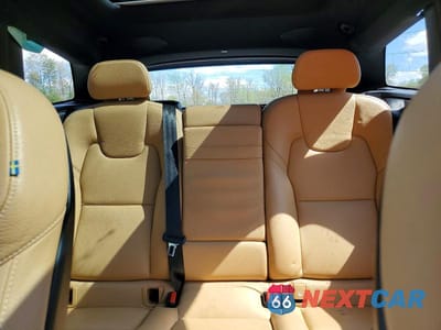 Zdjęcie 10 z 12 samochodu: 2020 VOLVO XC60 T6 INSCRIPTION VIN:YV4A22RL3L1535228 - miniatura